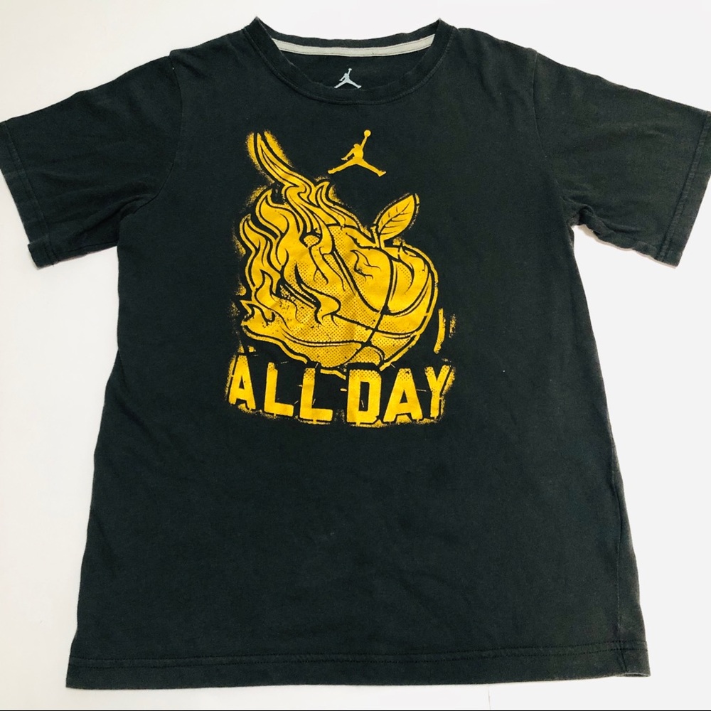 Jordan Black T-shirt Gold Logo Medium